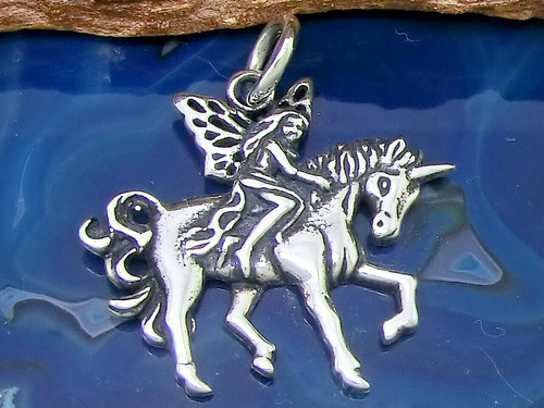 Elfe auf einhorn ketten - einhorn,